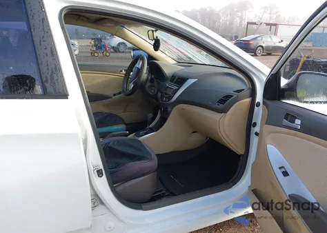 2012 Hyundai Accent Gls/Gs z USA, uszkodzony, nr VIN KMHCT4AE0CU214811